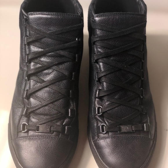 Balenciaga Arena Men’s Sneakers - Black Lambskin Leather - NWOT - Picture 9 of 11